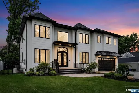 495 Wilson Ave, Paramus, NJ 07652