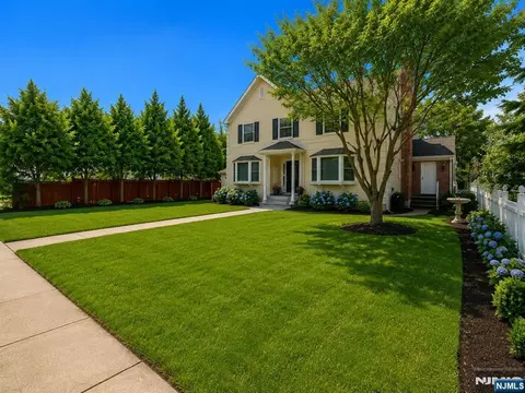 45 Highland Ave, Emerson, NJ 07630