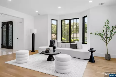 Living - 452 Oregon St, Paramus, NJ 07652 photo 3 of 3