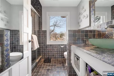Bath - 10 Fox Ter, Cliffside Park, NJ 07010 photo 8 of 8