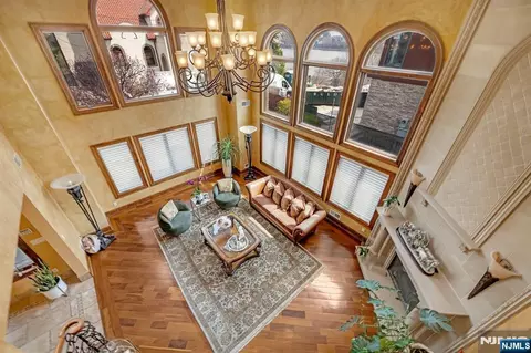 Living - 10 Fox Ter, Cliffside Park, NJ 07010 photo 4 of 4