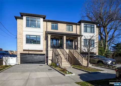 2021 Fletcher Ave, Fort Lee, NJ 07024