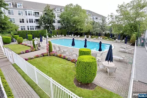 Exterior - 280 Prospect #6J, Hackensack, NJ 07601 photo 1 of 6