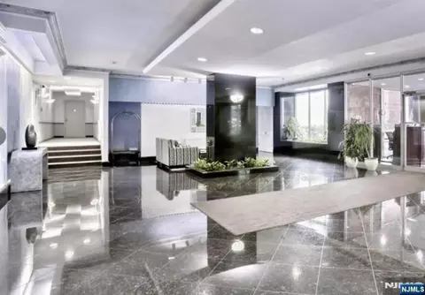 Entry Way - 280 Prospect Ave #5D, Hackensack, NJ 07601 photo 1 of 3
