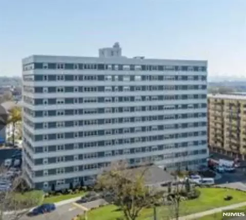 280 Prospect Ave #5D, Hackensack, NJ 07601 photo 3