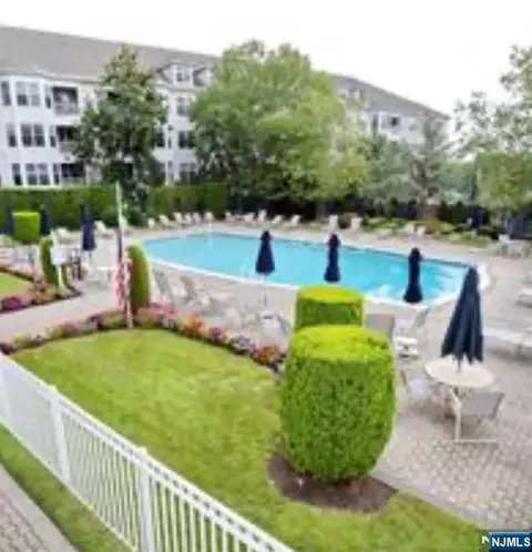 Exterior - 280 Prospect Ave #5D, Hackensack, NJ 07601 photo 1 of 2