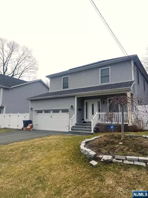 258 Hirliman Rd, Englewood, NJ 07631