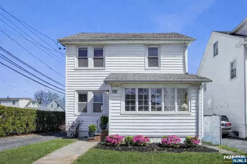 158 Terhune Ave, Passaic, NJ 07055