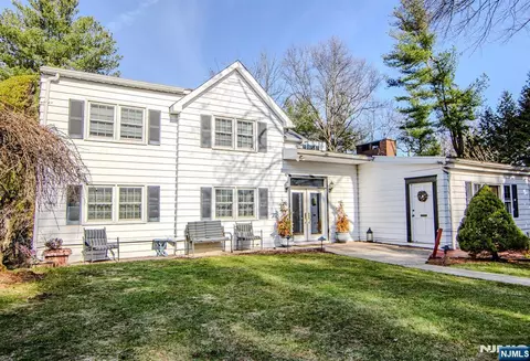 353 Homans Ave, Closter, NJ 07624