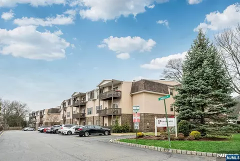 112 Cannella Way, Riverdale, NJ 07457