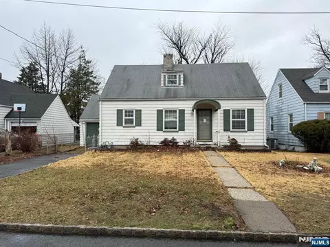 145 Beech St, Belleville, NJ 07109