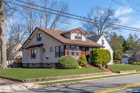 301 Henley Ave, New Milford, NJ 07646