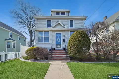 40 Oakland St, Englewood, NJ 07631