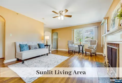 Living - 816 Summit Ave, Hackensack, NJ 07601 photo 1 of 2