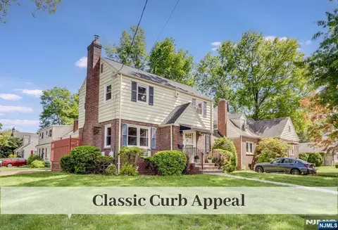 Exterior - 816 Summit Ave, Hackensack, NJ 07601 photo 2 of 2