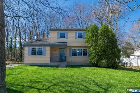 1433 New Brooklyn Erial Rd, Sicklerville, NJ 08081