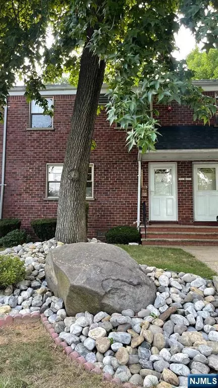 1267 Anderson Ave # 1, Fort Lee, NJ 07024