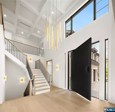 Entry Way - 320 Spencer Pl, Paramus, NJ 07652 photo 1 of 3