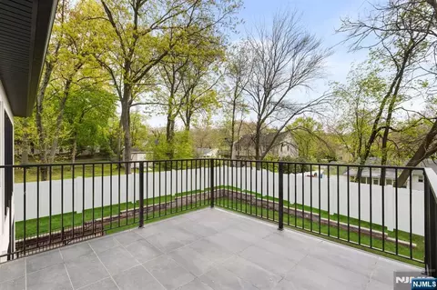 Exterior - 320 Spencer Pl, Paramus, NJ 07652 photo 2 of 3