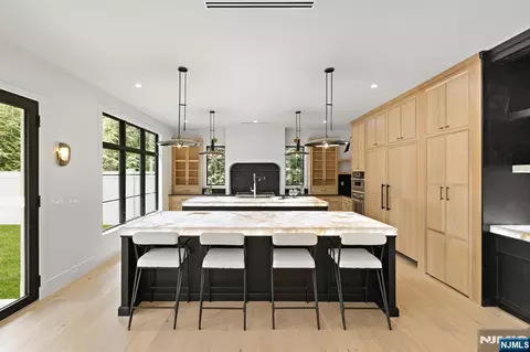 Kitchen - 320 Spencer Pl, Paramus, NJ 07652 photo 1 of 2
