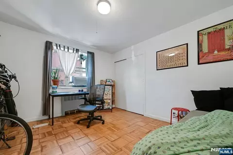 Bedroom - 208 Anderson St #S5A, Hackensack, NJ 07601 photo 3 of 4