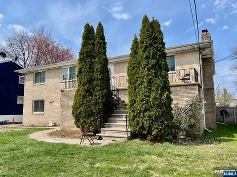 15 Vogt Ln, Little Ferry, NJ 07643