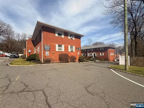 45 Wilfred St #6, West Orange, NJ 07052
