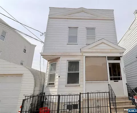 157 Brill St, Newark, NJ 07105