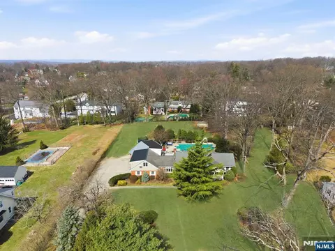 775 Mountain Ave, Wyckoff, NJ 07481