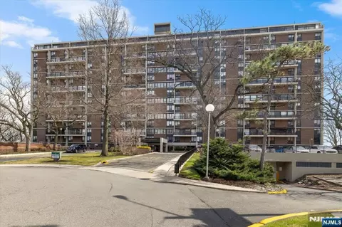 1 Horizon Rd #1209, Fort Lee, NJ 07024