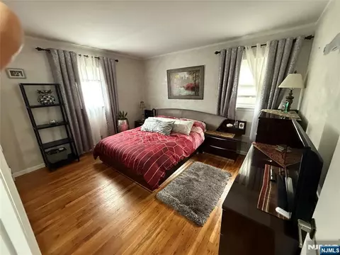 Bedroom - 21 Millar Ct # A, Paramus, NJ 07652 photo 3 of 5