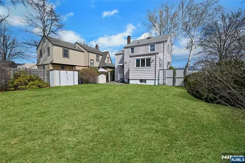 Exterior - 133 Willow Ave, Hackensack, NJ 07601 photo 6 of 6