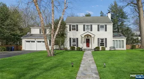 465 Contant Ave, Haworth, NJ 07641