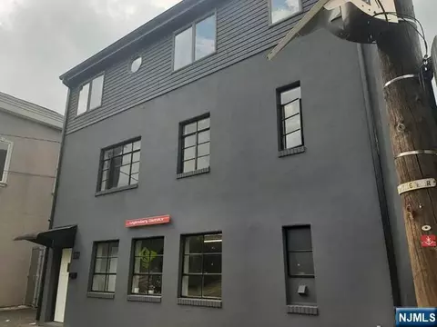 830 River Rd, Edgewater, NJ 07020 photo 9