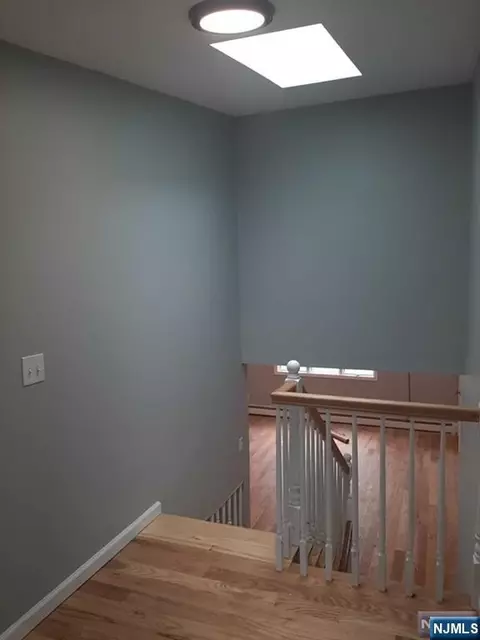 830 River Rd, Edgewater, NJ 07020 photo 22
