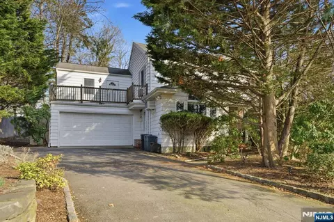 168 Engle St, Tenafly, NJ 07670
