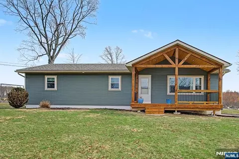 120 Mudtown Rd, Sussex, NJ 07461