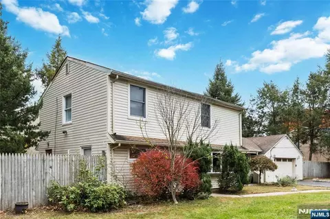 366 E Spring Valley Rd, Paramus, NJ 07652