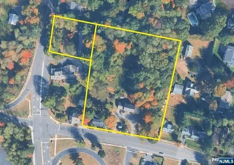 795 Glen Ave, Ridgewood, NJ 07450