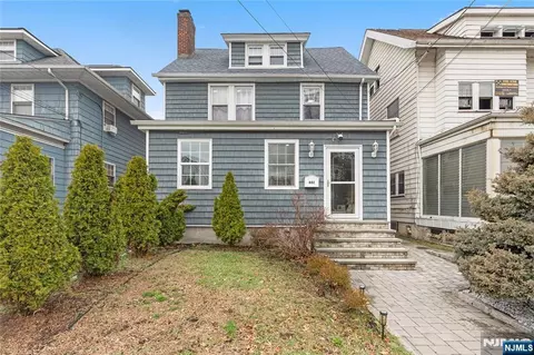 886-888 Degraw Ave, Newark, NJ 07104