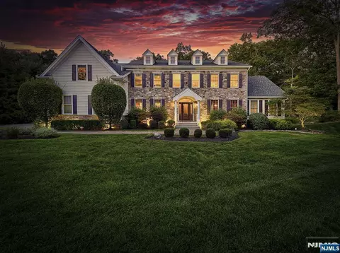 28 Arbor Rd, North Caldwell, NJ 07006