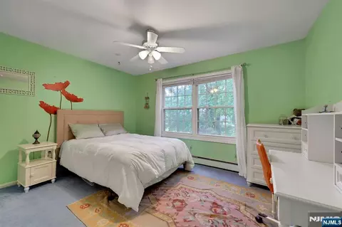Bedroom - 5 Pelican Ct, Paramus, NJ 07652 photo 4 of 5