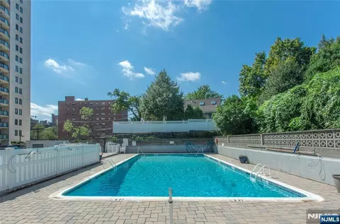 Exterior - 125 Prospect Ave #5B, Hackensack, NJ 07601 photo 3 of 3
