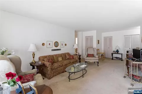 Living - 125 Prospect Ave #5B, Hackensack, NJ 07601 photo 1 of 1