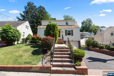 692 Passaic Ave, Kearny, NJ 07032