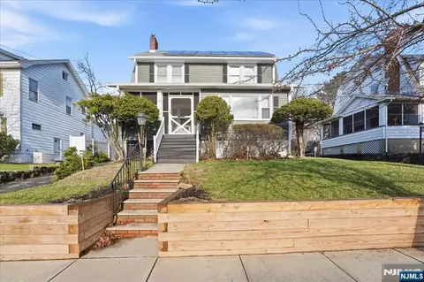 9 Harvard Ter, West Orange, NJ 07052