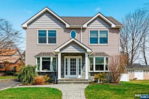 44 Laura Ave, Nutley, NJ 07110