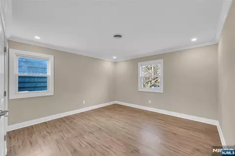 Bedroom - 3 Pembroke Ln, Berkeley, NJ 08757 photo 3 of 4