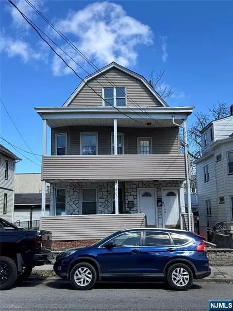 219 Lawrence Pl, Paterson, NJ 07501