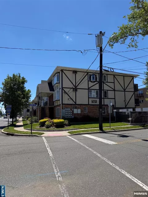 Other - 33 Henry Pl #B4, Hackensack, NJ 07601 photo 2 of 7